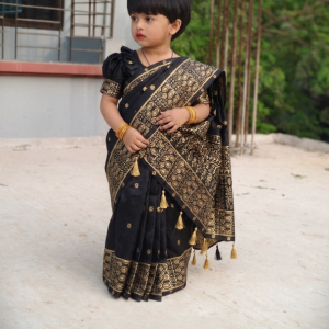 জাপানি সিল্ক রেডি শাড়ি (Code 200)